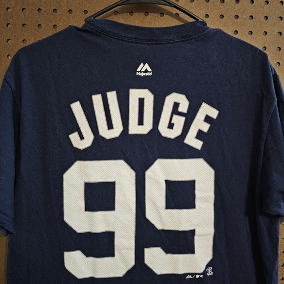New York Yankees Aaron Judge 2015 Majestic T-shirt UniseX - Picture 4 of 10
